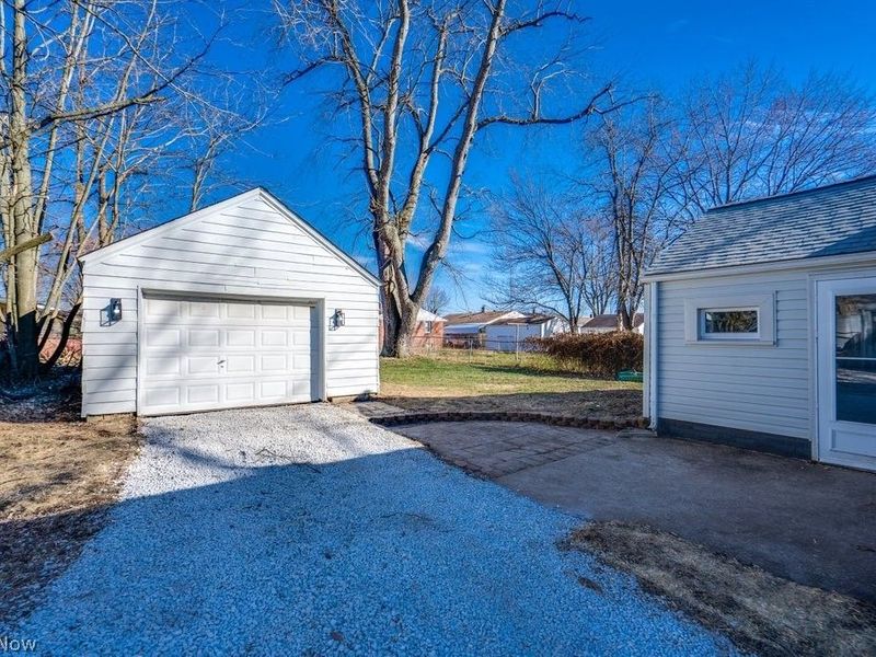 2808 Kirby Avenue NE, Canton, OH 44705 Photo 26