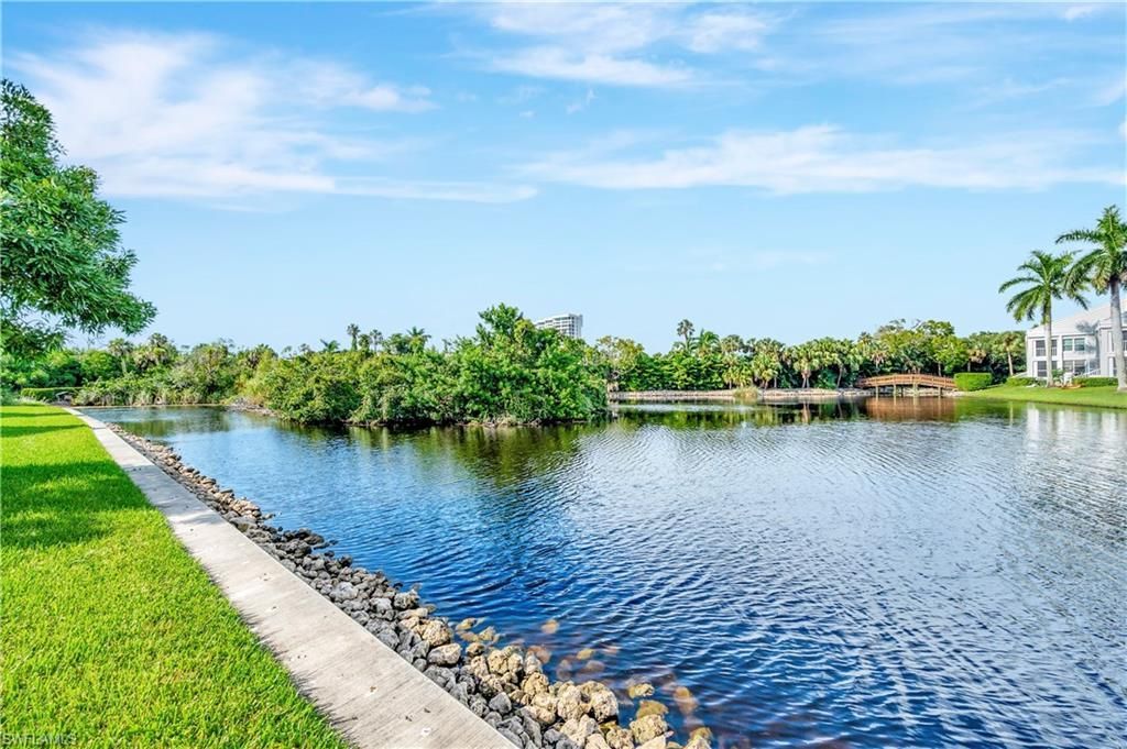 6131 Pelican Bay Blvd, Unit 7, Naples, FL 34108 Photo