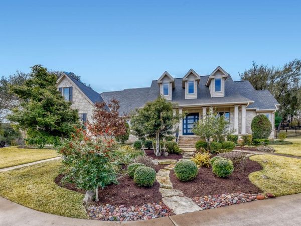 18 Ehrlich RD, Austin, TX 78746