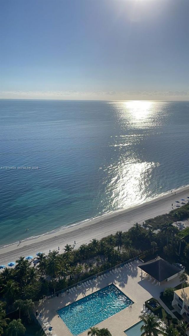 881 Ocean Dr, Unit TH7, Key Biscayne, FL 33149 Photo