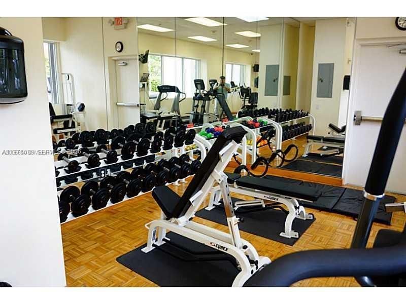 881 Ocean Dr, Unit TH7, Key Biscayne, FL 33149 Photo