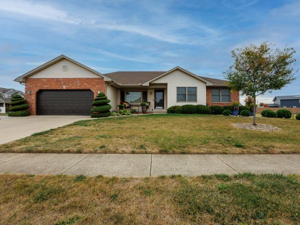 2297 Corrigan Way , Normal, IL 61761