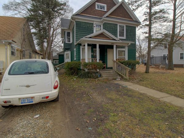 15 S Broad Street S, Battle Creek, MI 49017