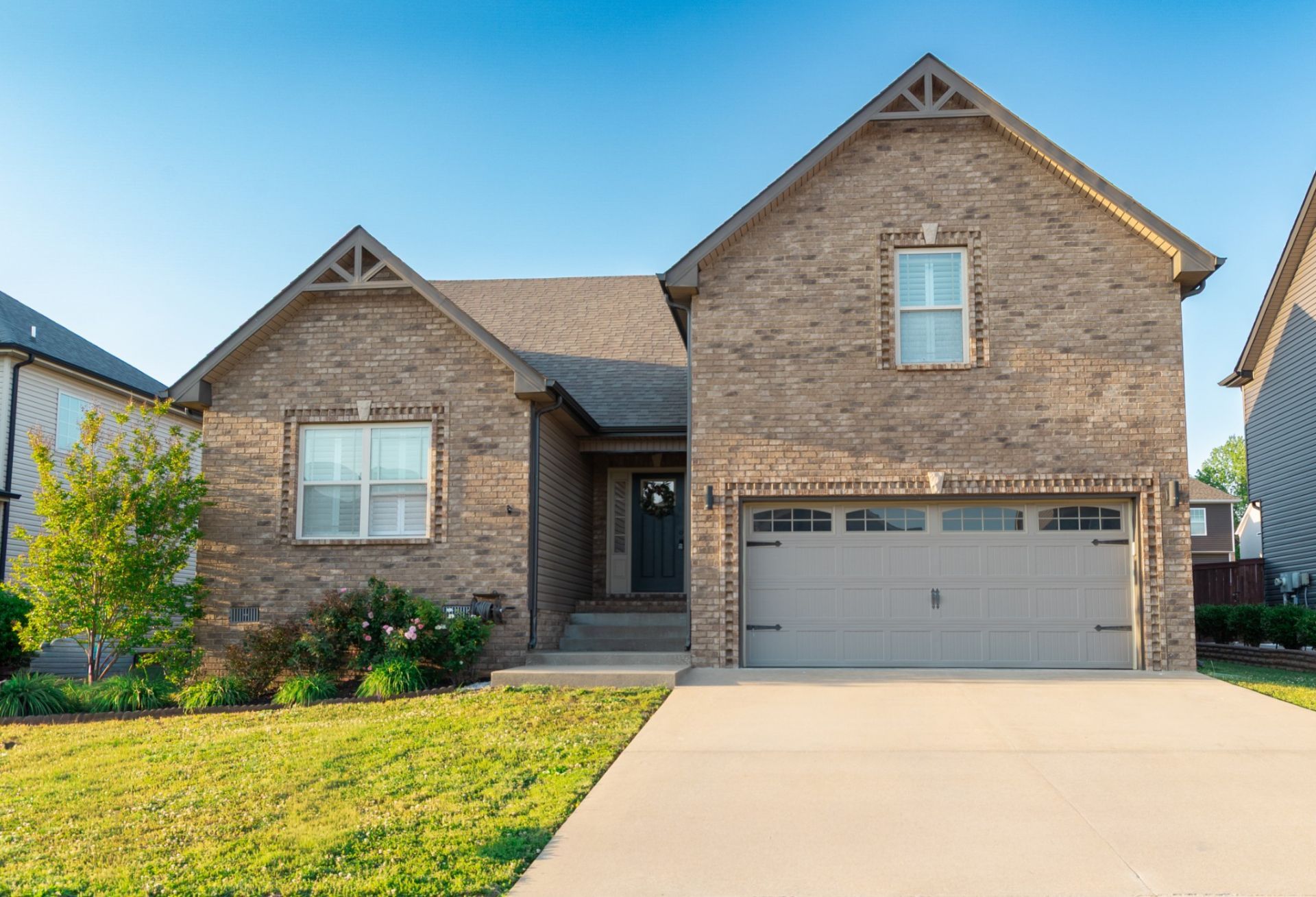 1047 Christian James Ct, Clarksville, TN 37043 Main Photo