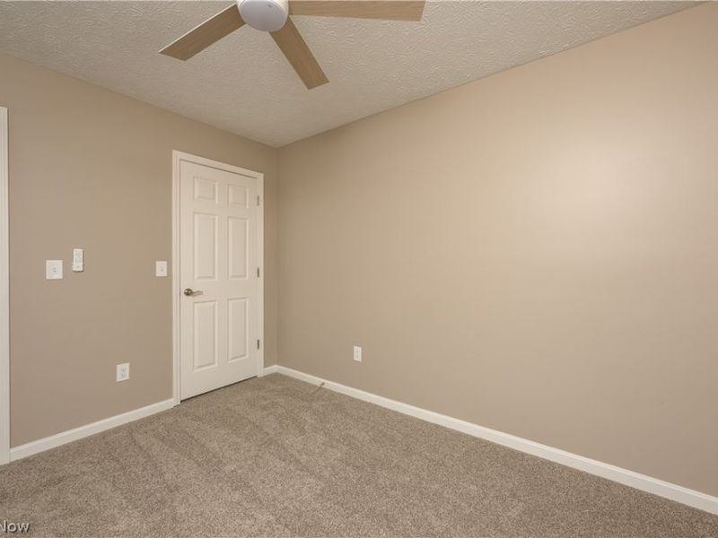 3025 Lamb Drive, Coventry, OH 44319 Photo 21