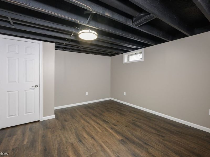 3025 Lamb Drive, Coventry, OH 44319 Photo 23