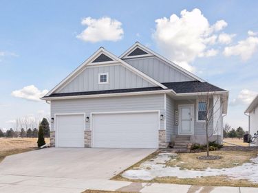 12597 Masters Lane, Lindstrom, MN 55045