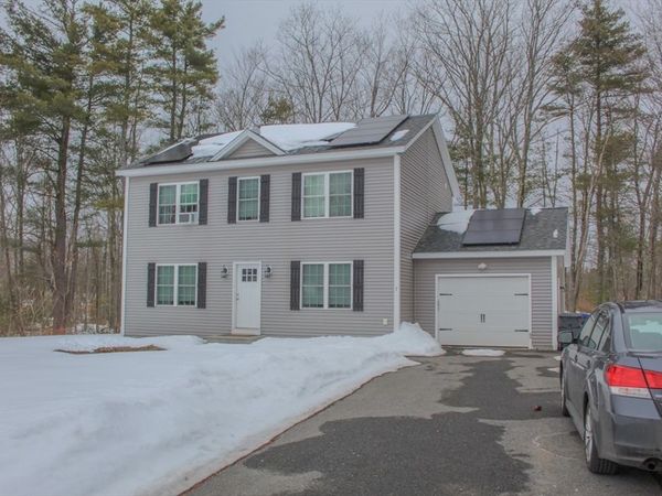 7 Madison Ave, Winchendon, MA 01475