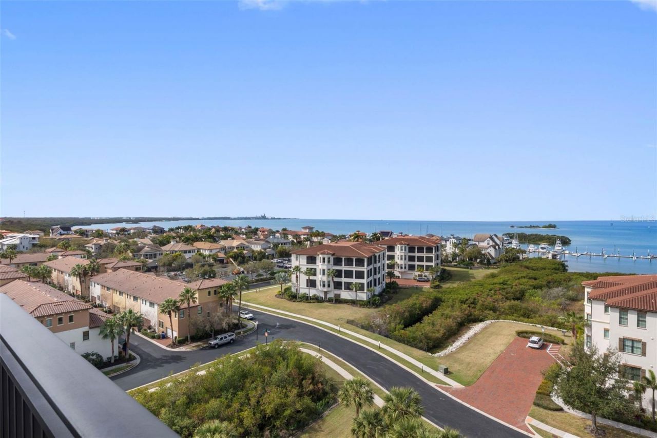 5823 Bowen Daniel Drive, Unit 901, Tampa, FL 33616 Photo