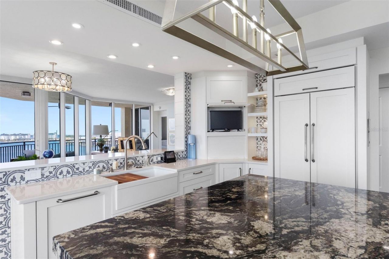 5823 Bowen Daniel Drive, Unit 901, Tampa, FL 33616 Photo