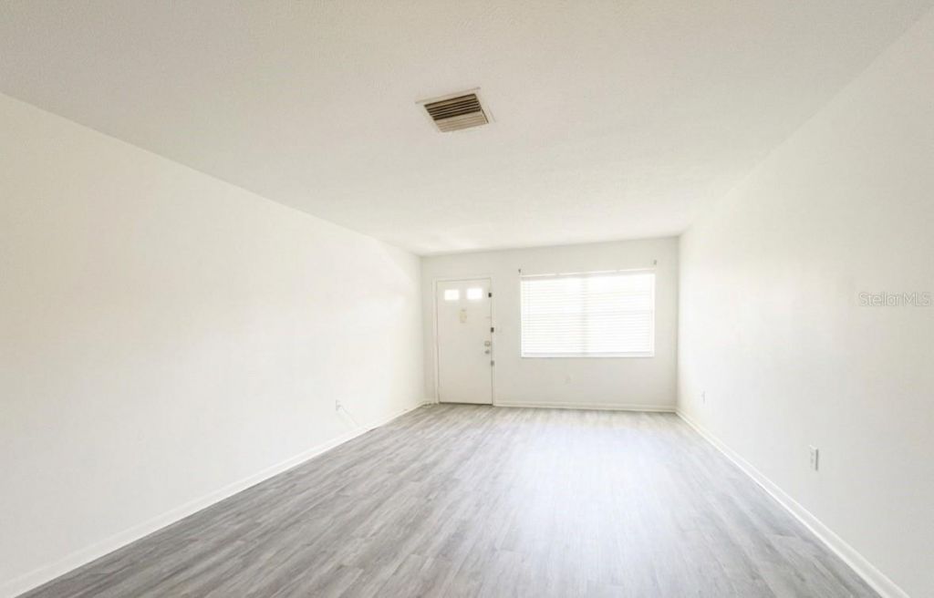 5860 38th Avenue N, Unit 29, Saint Petersburg, FL 33710 Photo