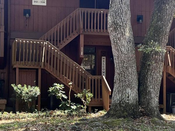 114 Lakeside Villa , Diamondhead, MS 39525