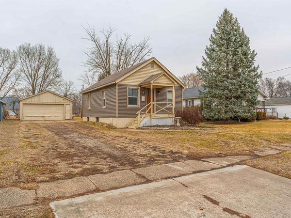 426 E JEFFERSON Street, Havana, IL 62644