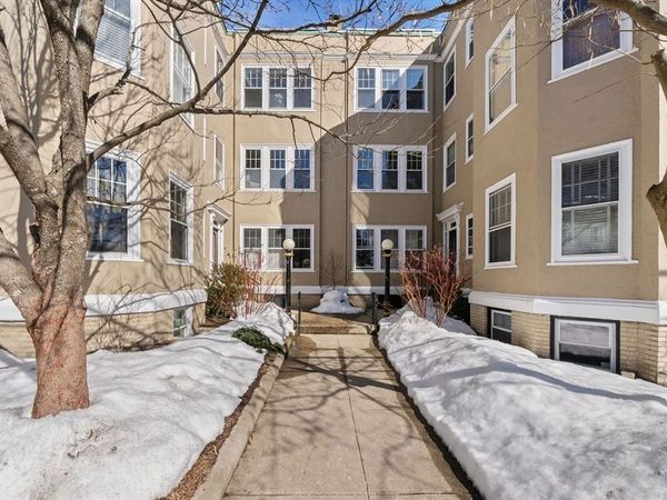 2 Avon Street, Unit 6, Cambridge, MA 02138