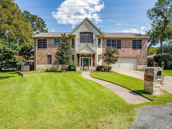 2234 Ivanhoe Circle, Grand Prairie, TX 75050