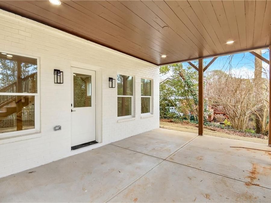 Property Image 61