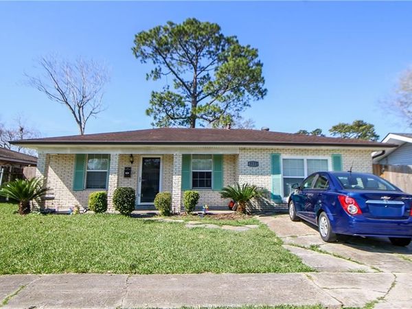 1522 MAPLEWOOD Drive, Harvey, LA 70058