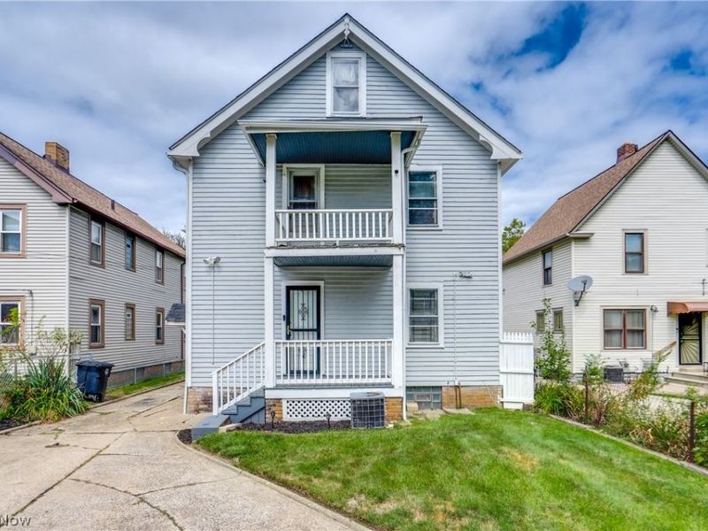 14300 Darwin Avenue, Cleveland, OH 44110 Photo 2