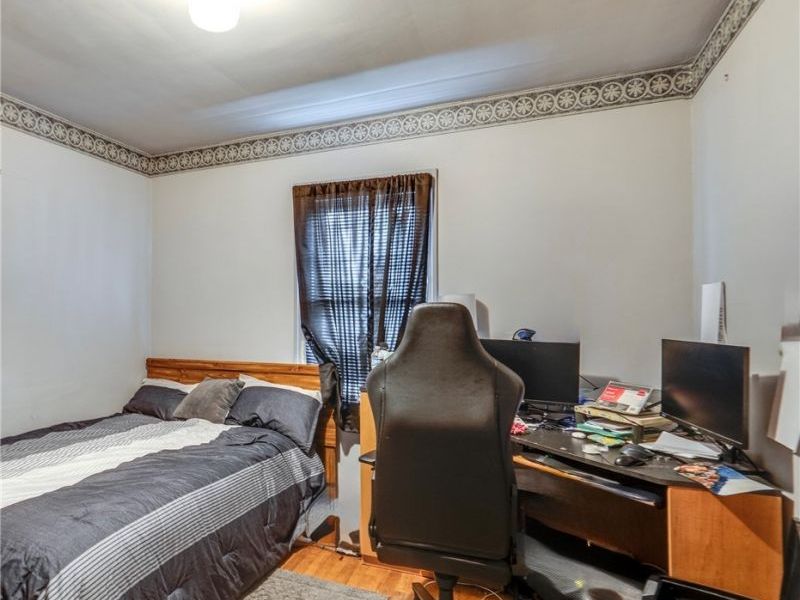 14300 Darwin Avenue, Cleveland, OH 44110 Photo 7