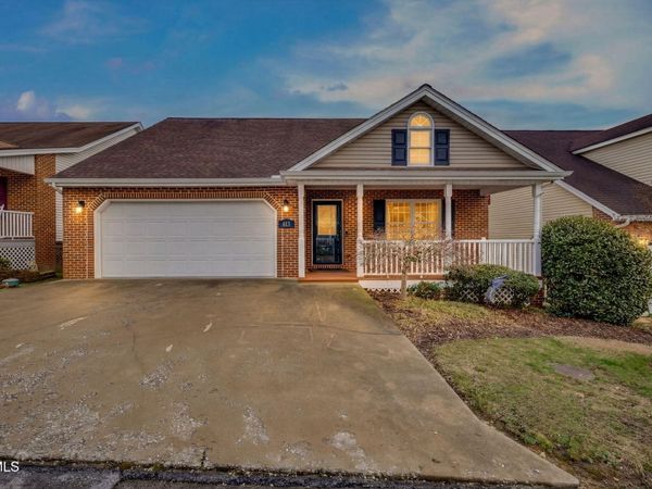 613 Willowcrest Place, Kingsport, TN 37660