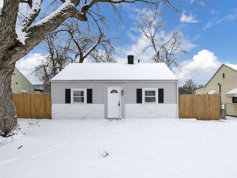 3237 E 12th Avenue , Columbus, OH 43219 Photo 2