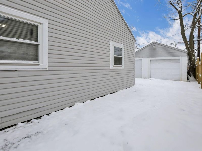 3237 E 12th Avenue , Columbus, OH 43219 Photo 29