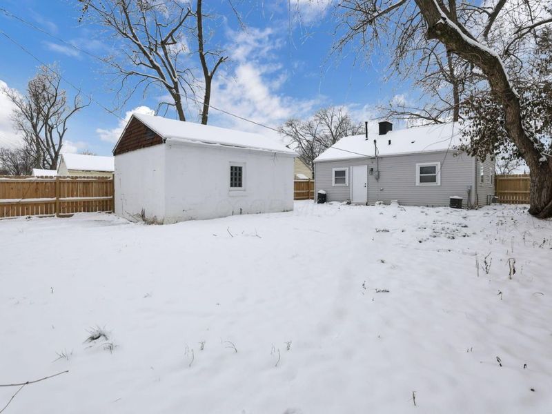 3237 E 12th Avenue , Columbus, OH 43219 Photo 35