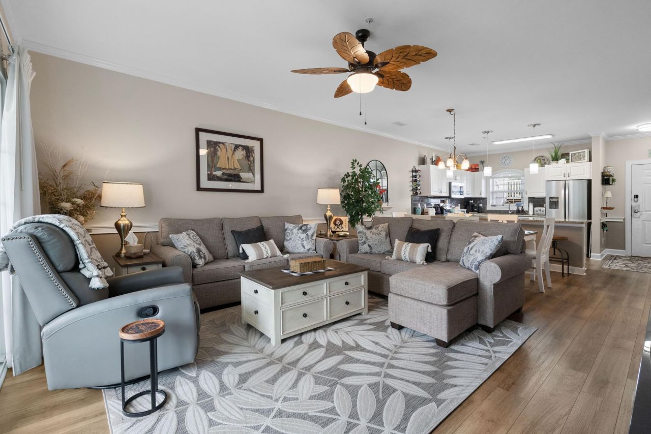 4851 Carnation Circle  Photo 16