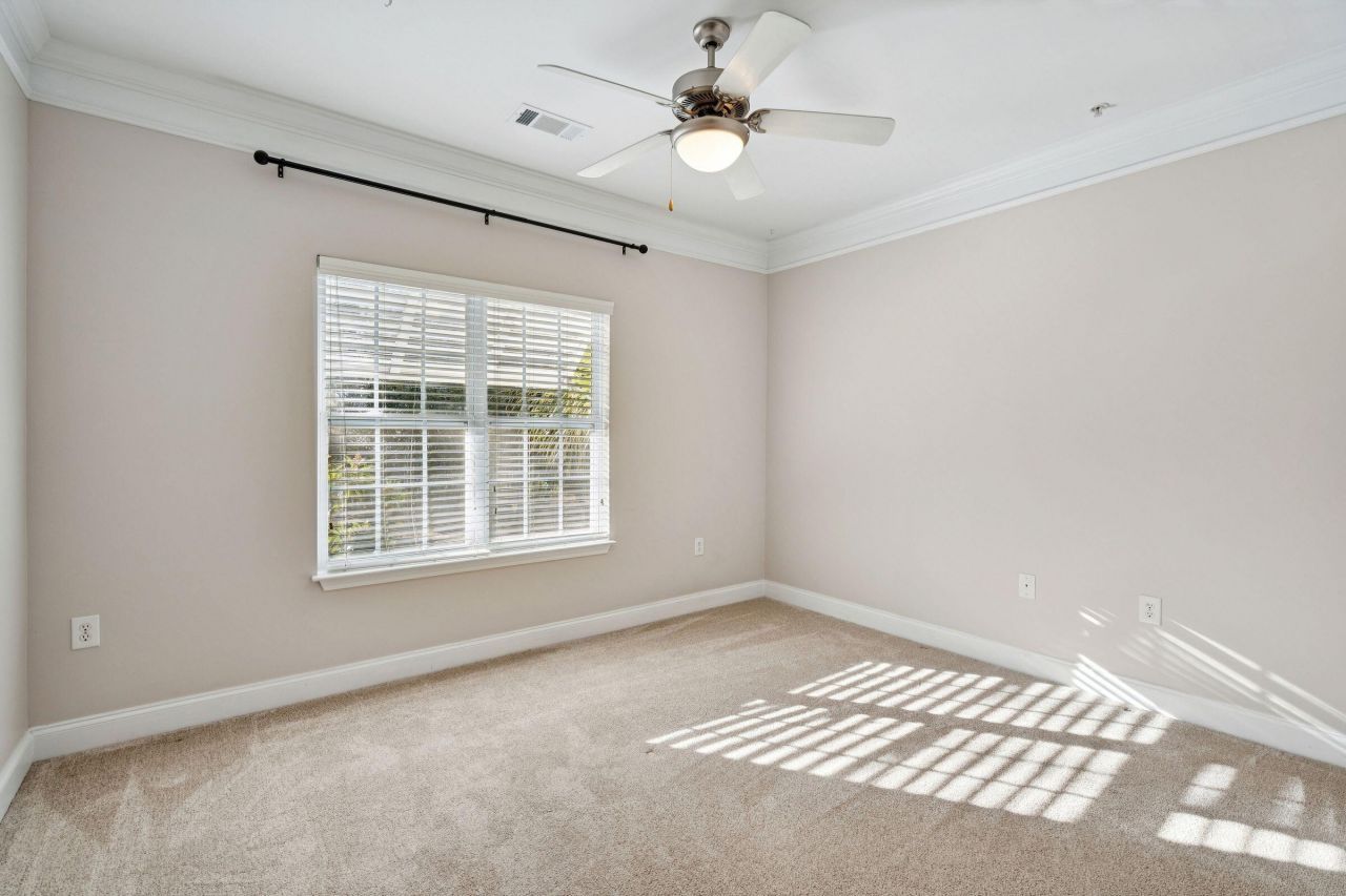 1515 Basildon Road Photo 23