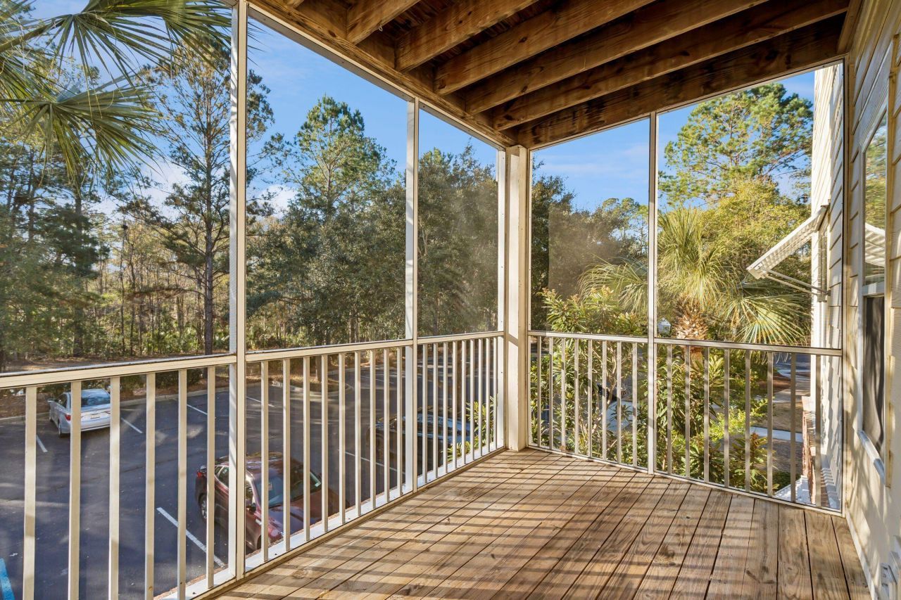 1515 Basildon Road Photo 27