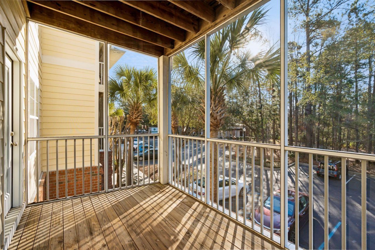 1515 Basildon Road Photo 28