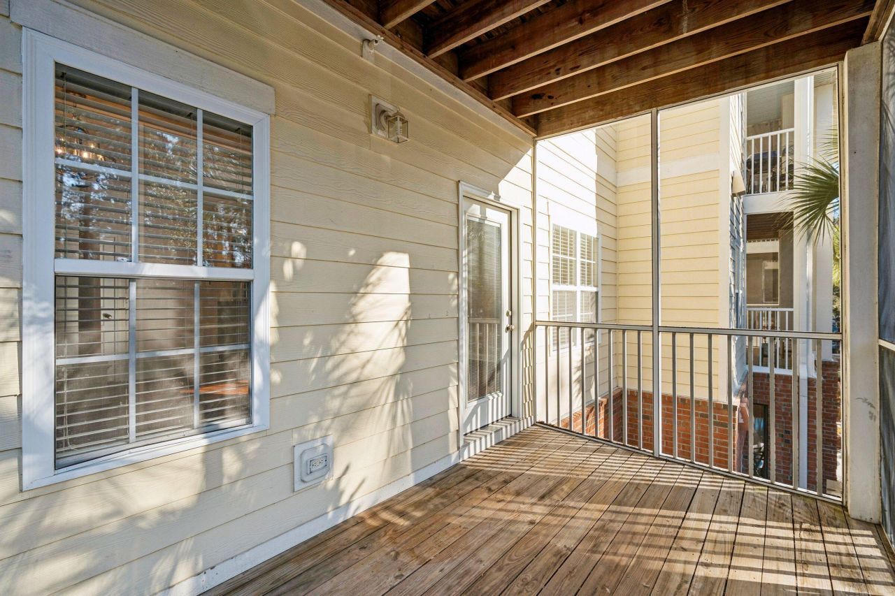 1515 Basildon Road Photo 29