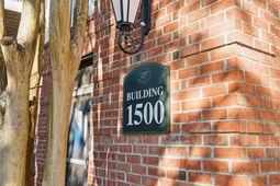 1515 Basildon Road photo 4