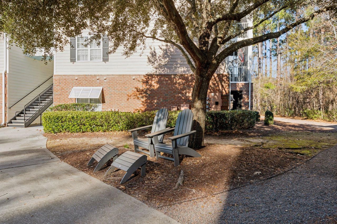 1515 Basildon Road Photo 30