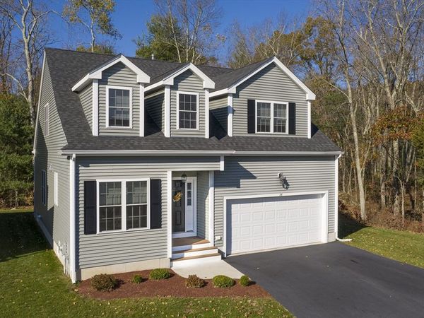 16 Black Bear Circle, Unit 16, Milford, MA 01757