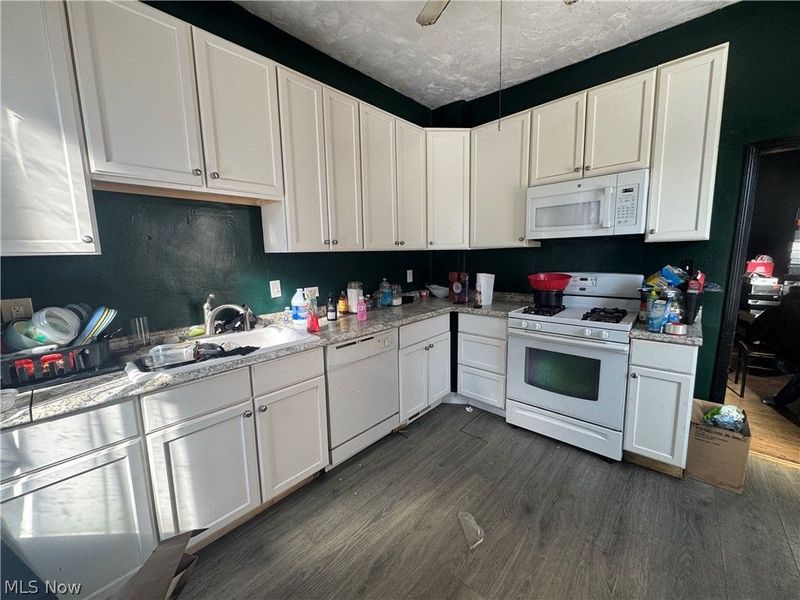 7916 Maryland Avenue, Cleveland, OH 44105 Photo 10