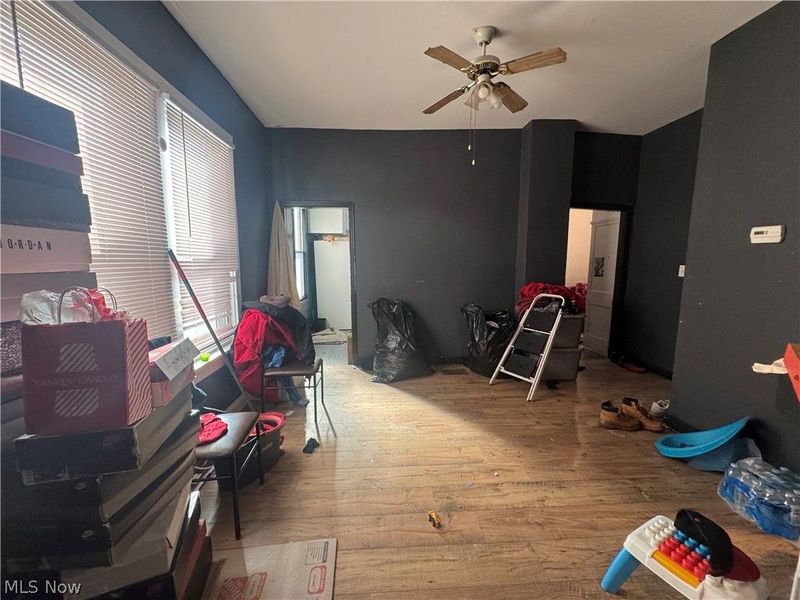 7916 Maryland Avenue, Cleveland, OH 44105 Photo 6