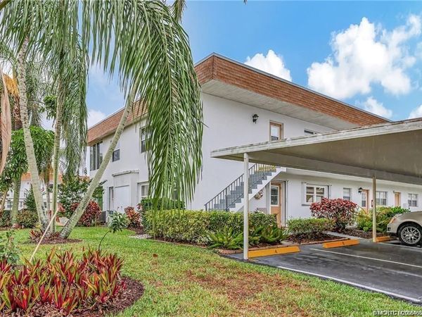 2950 SE Ocean Boulevard, Unit 7-4, Stuart, FL 34996