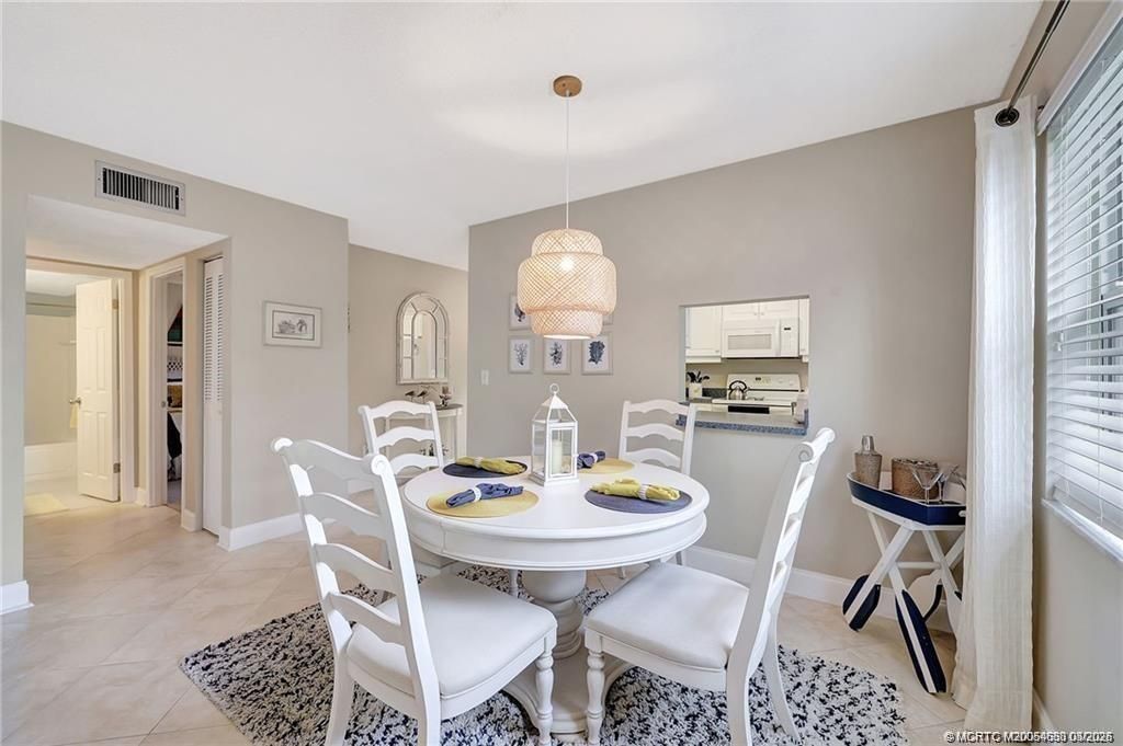 2950 SE Ocean Boulevard, Unit 7-4, Stuart, FL 34996 Photo