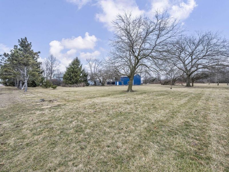 1602 Troy Road , Delaware, OH 43015 Photo 8