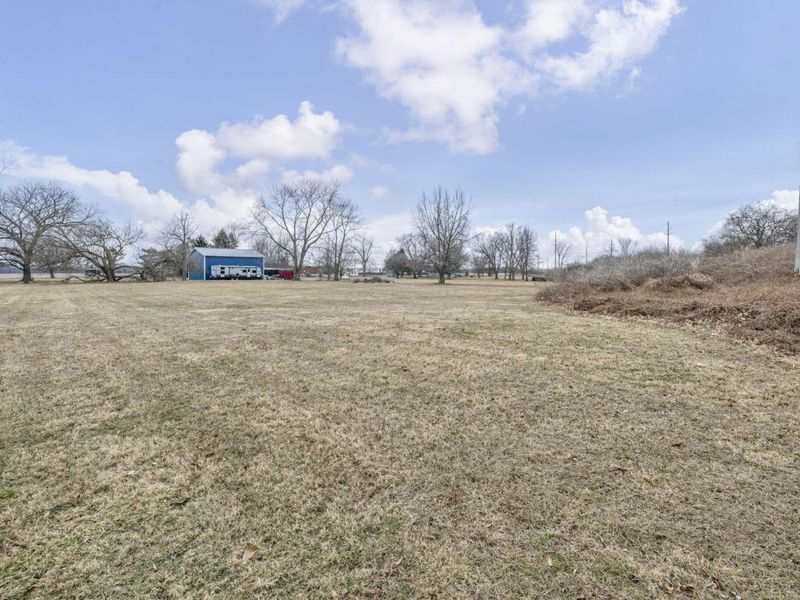 1602 Troy Road , Delaware, OH 43015 Photo 9