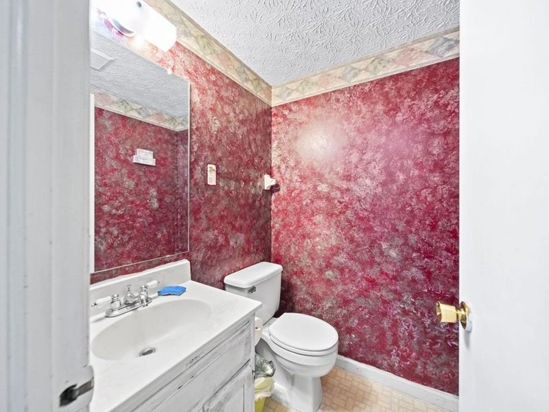 3420 Whisper Creek Drive, Columbus, OH 43231 Photo 16