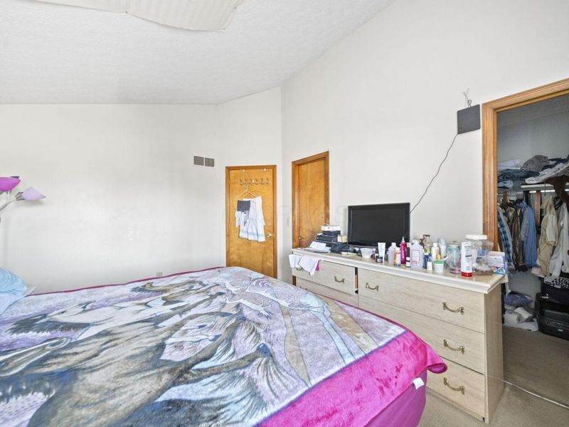 3420 Whisper Creek Drive, Columbus, OH 43231 Photo 30