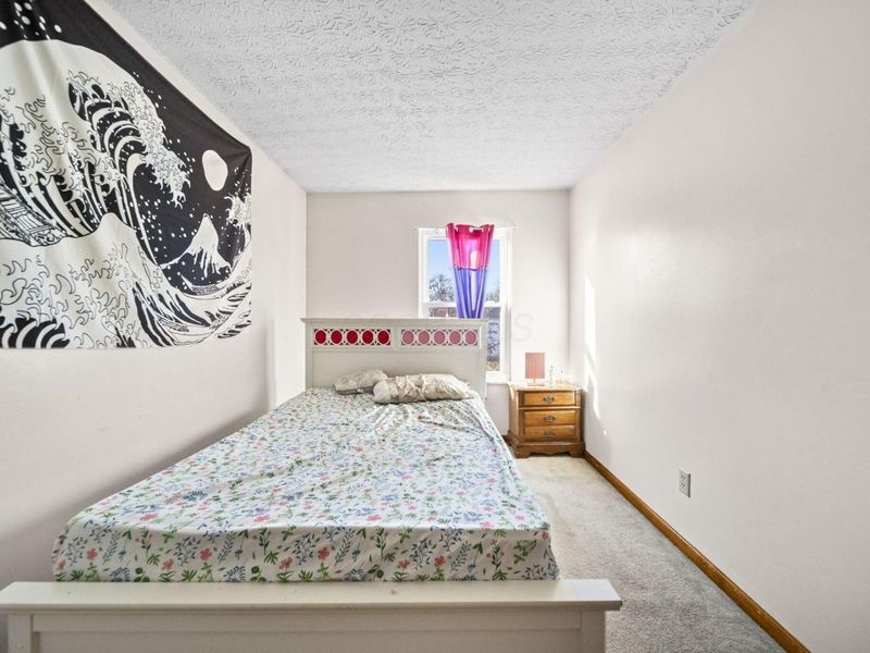 3420 Whisper Creek Drive, Columbus, OH 43231 Photo 32