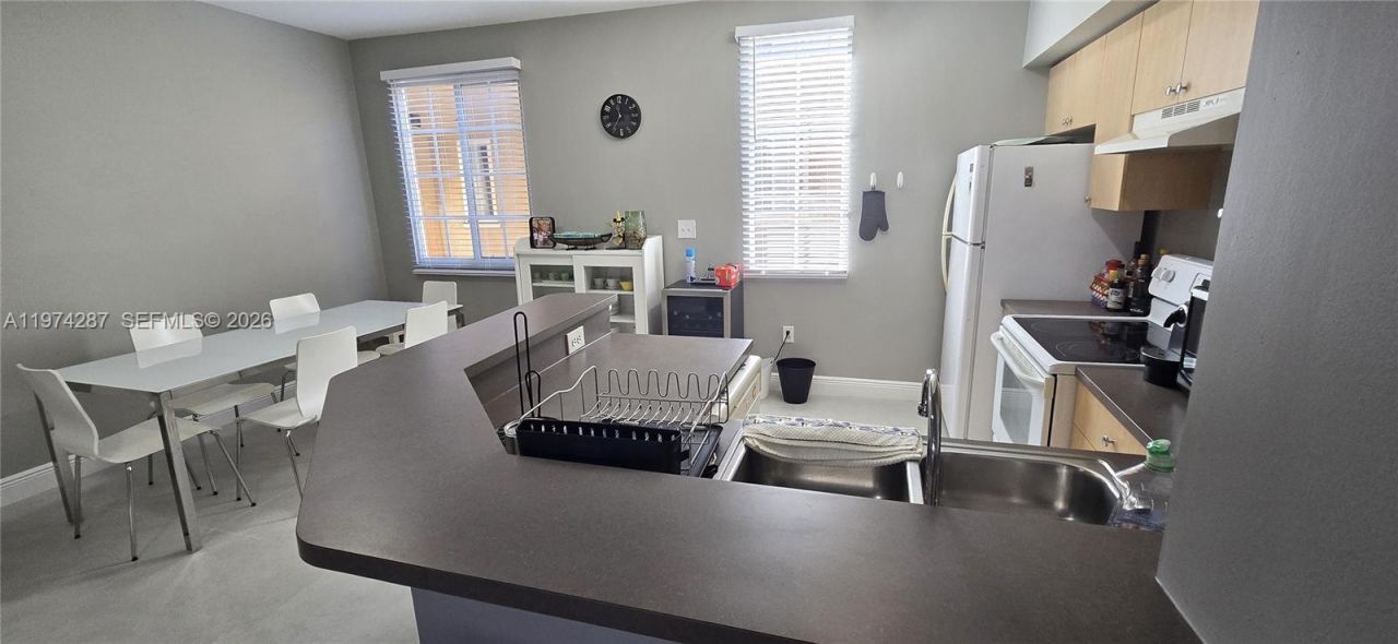 2945 NE 185th St , Unit 1412, Aventura, FL 33180 Photo