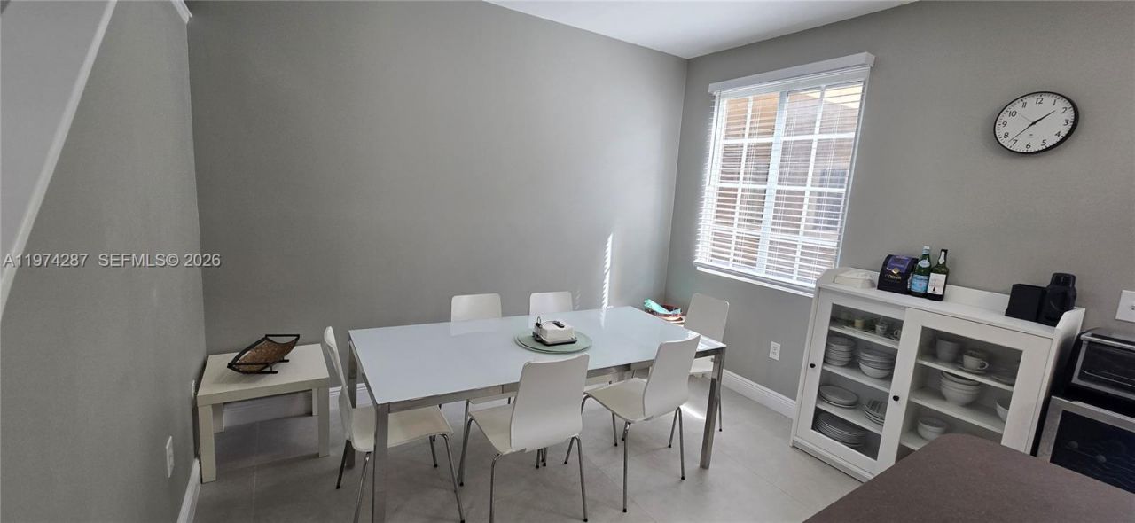 2945 NE 185th St , Unit 1412, Aventura, FL 33180 Photo