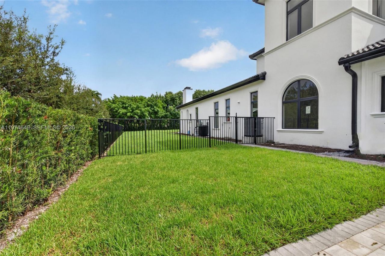 751 Ranch Rd, Weston, FL 33326 Photo