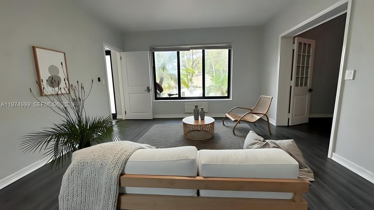 320 SW 29th Rd, Unit 1, Miami, FL 33129 Photo