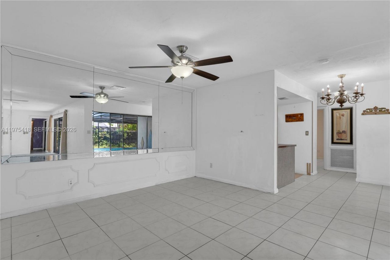 16501 SW 102nd Ct, Miami, FL 33157 Photo
