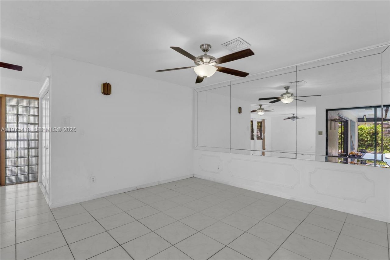 16501 SW 102nd Ct, Miami, FL 33157 Photo